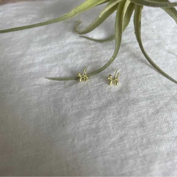 🌟 Buy 2 Pairs, Get One Free, NWT Gold-Tone Tiny Balloon Dog Stud Earrings - Picture 4 of 8